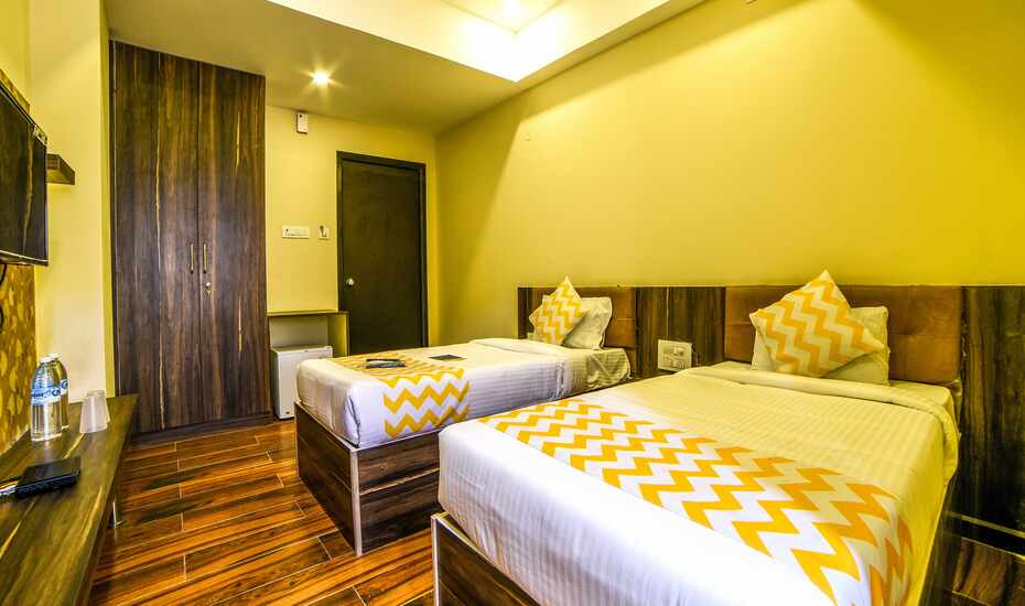 Narayanaguda, Hyderaguda, Kacheguda, Hyderabad Hotel, Nampally Hotel, Abids Hotel, Assembly Hotel, Khairtabad Hotel, Hussain Sagar Hotel, City Centre Hotel, Osmania Medical College Hotel, Koti Hotel, Secretariat Hotel, Himayath Nagar Hotel, Charminar Hotel, Narayanaguda Hotel, Hyderguda Hotel, Kacheguda Hotel